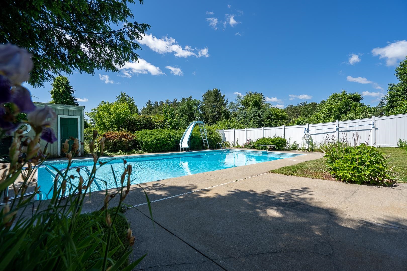 12 Martins Ferry Road Hooksett, NH 03106 - Photo 31 of 35 Gallery Image 31