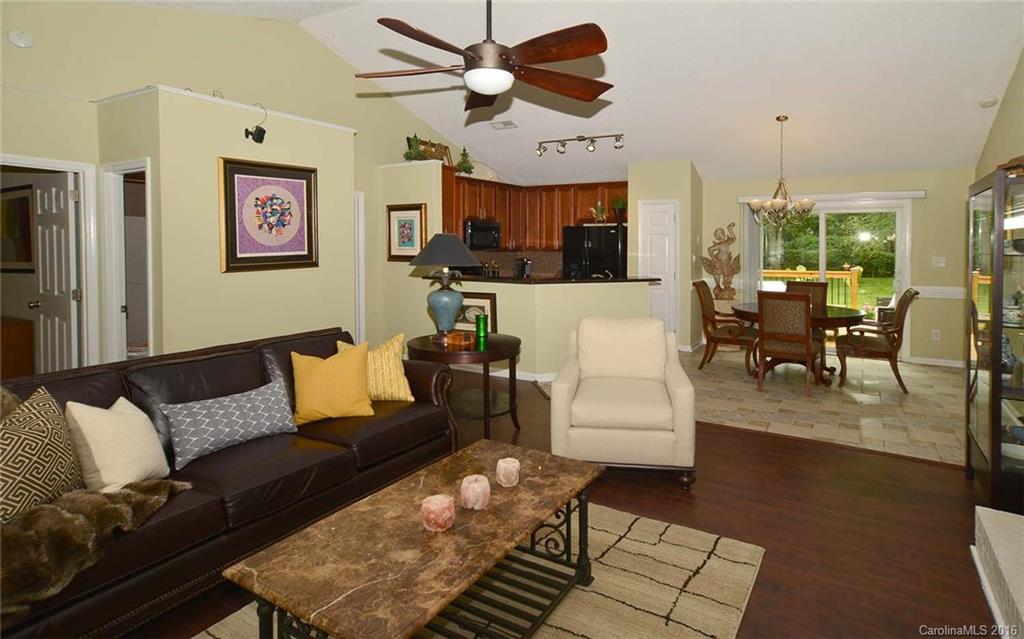 14520 Smith Road Charlotte, NC 28273 - Photo 5 of 24 Gallery Image 5