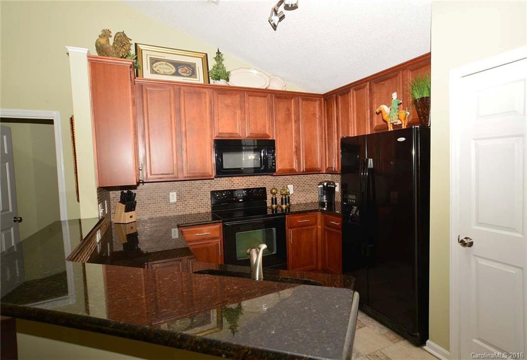 14520 Smith Road Charlotte, NC 28273 - Photo 6 of 24 Gallery Image 6