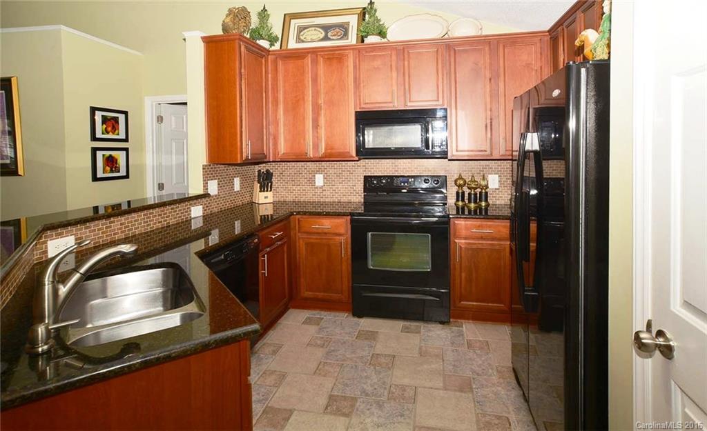 14520 Smith Road Charlotte, NC 28273 - Photo 7 of 24 Gallery Image 7