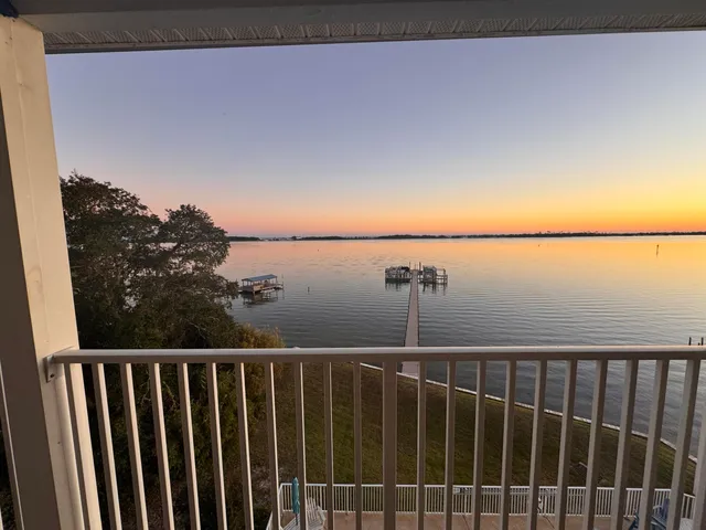 $450,000 | 1409 Highway 98, Unit 401, Mary Esther, FL 32569