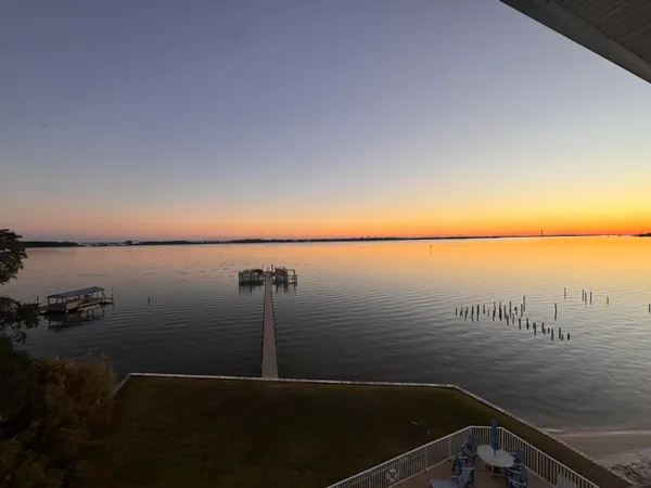 $450,000 | 1409 Highway 98, Unit 401, Mary Esther, FL 32569