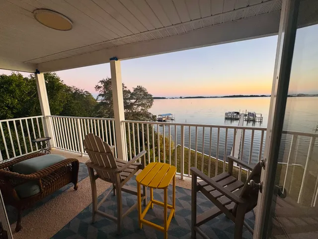 $450,000 | 1409 Highway 98, Unit 401, Mary Esther, FL 32569