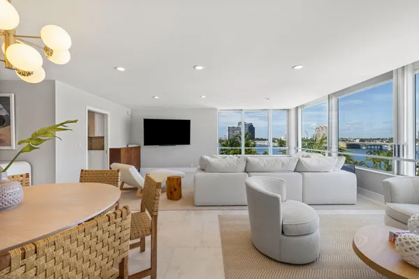 $4,999,000 | 44 Cocoanut Row, Unit 510/511 B, Palm Beach, FL 33480
