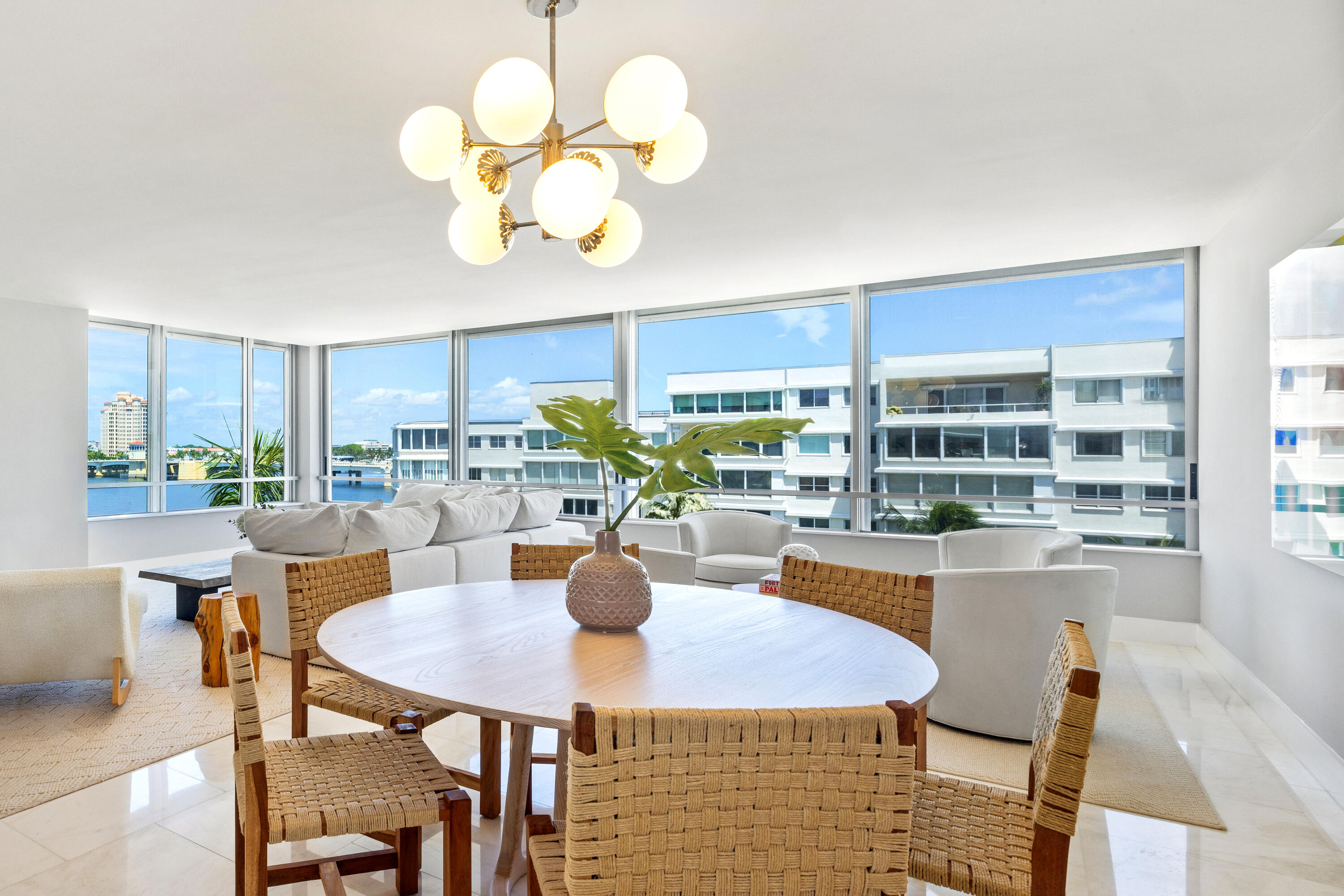 44 Cocoanut Row, Unit 510/511 B Palm Beach, FL 33480 - Photo 10 of 46 5ET6A2379