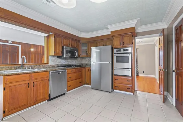 $295,000 | 63 Marie Drive, Gretna, LA 70053
