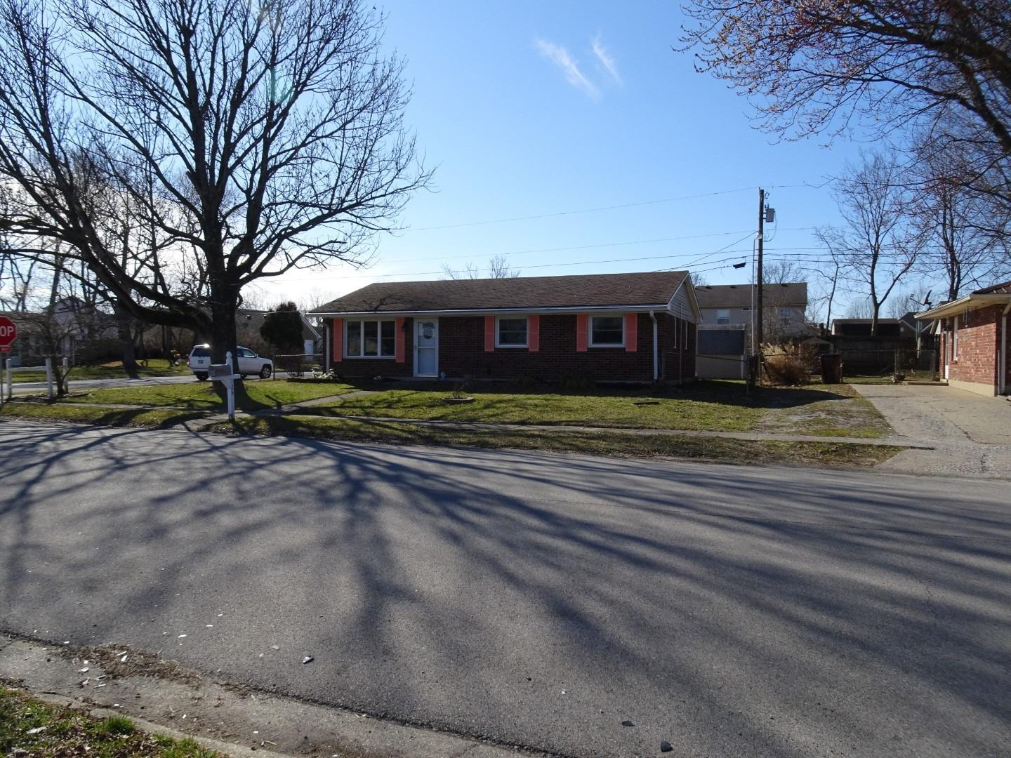 126 Dunroven Road Versailles, KY 40383 - Photo 1 of 20 Photo 1