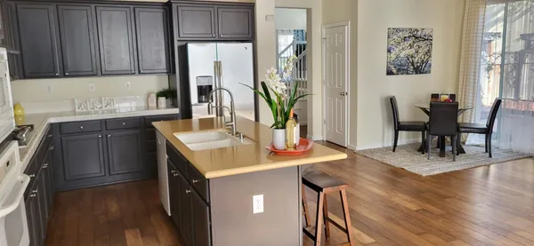 $998,888 | 322 South Central Parkway, Mountain House, CA 95391