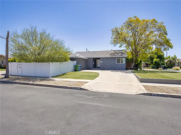 $899,998 | 12456 Rouge Street, Sun Valley, CA 91352