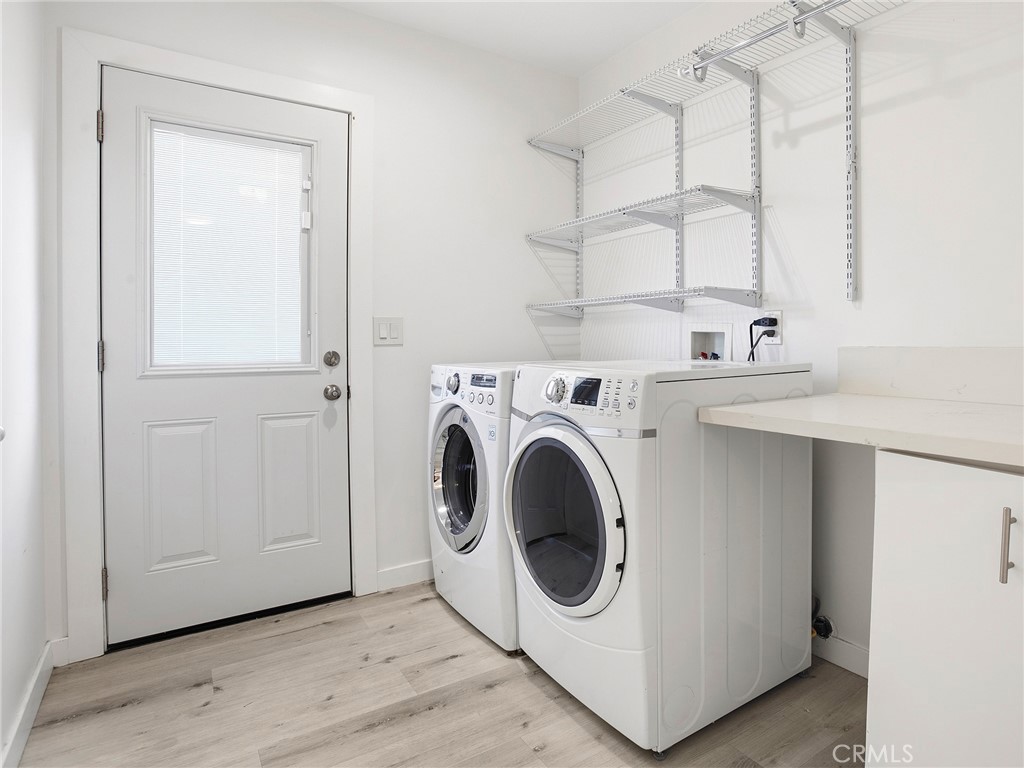 12456 Rouge Street Sun Valley, CA 91352 - Photo 23 of 36 Laundry