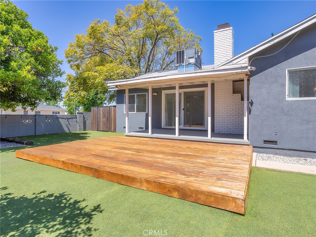 12456 Rouge Street Sun Valley, CA 91352 - Photo 27 of 36 Back