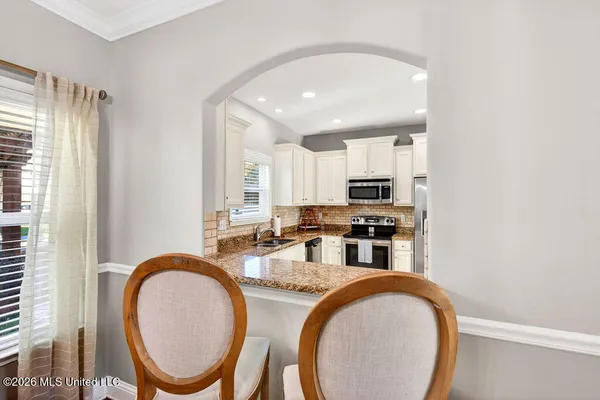 $379,000 | 6 Sweetgrass Lane, Ocean Springs, MS 39564