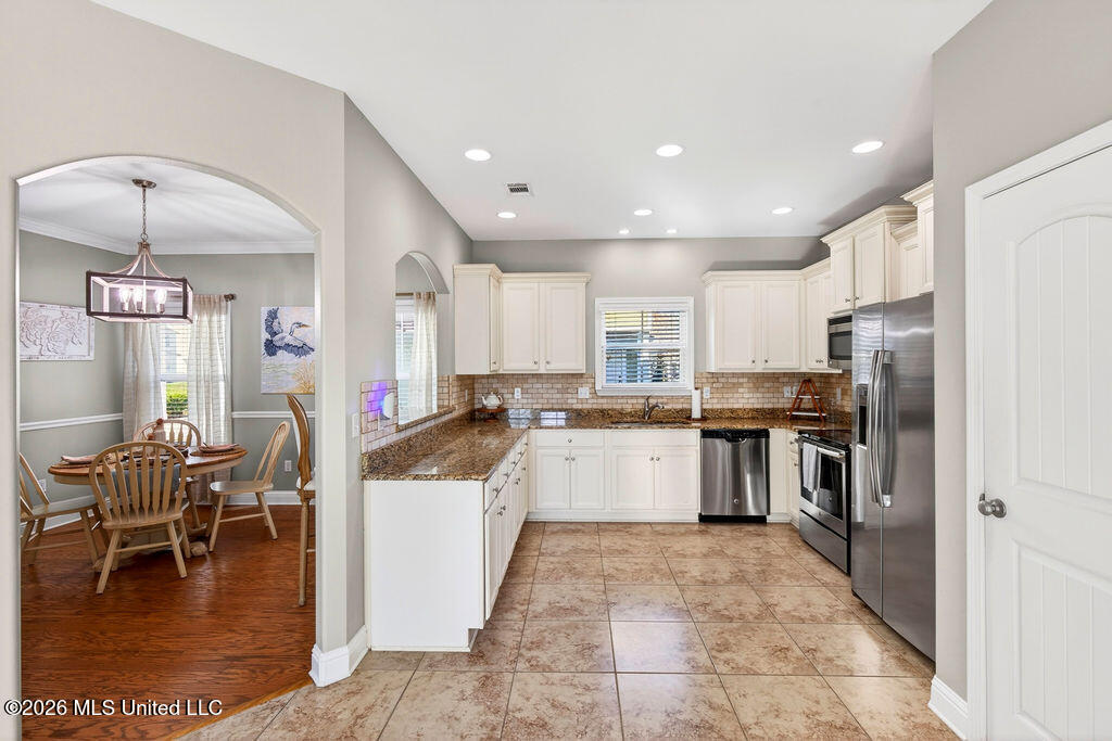 6 Sweetgrass Lane Ocean Springs, MS 39564 - Photo 17 of 54 6SweetgrassLn-20