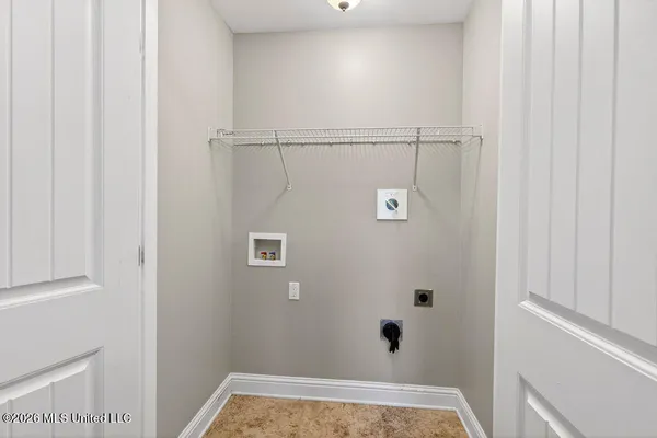 $379,000 | 6 Sweetgrass Lane, Ocean Springs, MS 39564