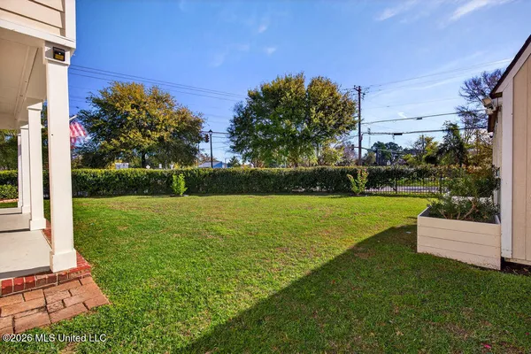 $379,000 | 6 Sweetgrass Lane, Ocean Springs, MS 39564