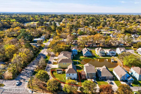 $379,000 | 6 Sweetgrass Lane, Ocean Springs, MS 39564