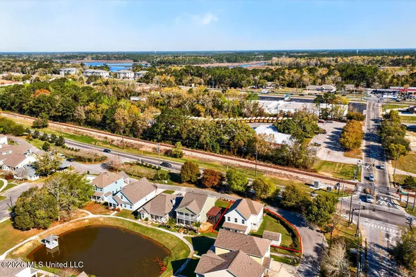 $379,000 | 6 Sweetgrass Lane, Ocean Springs, MS 39564