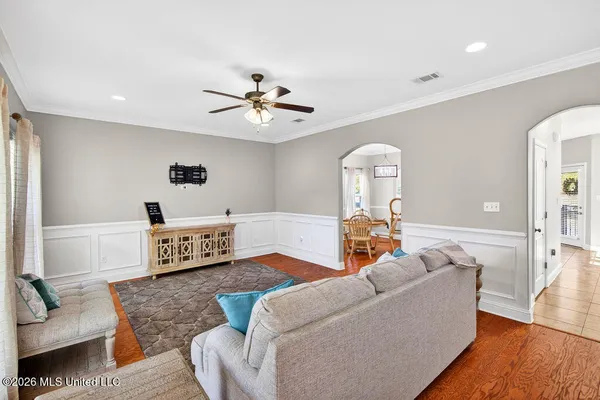 $379,000 | 6 Sweetgrass Lane, Ocean Springs, MS 39564