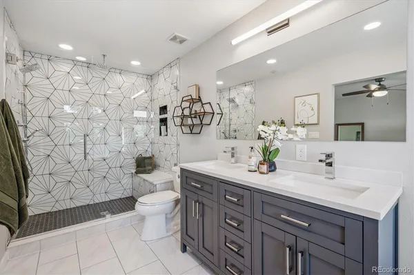 $999,999 | 2157 South Logan Street, Denver, CO 80210