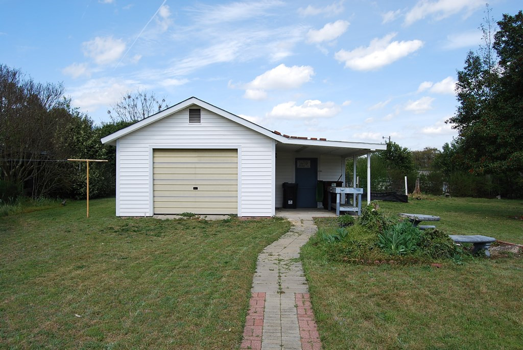 2713 Lumpkin Road Augusta, GA 30906 - Photo 7 of 9