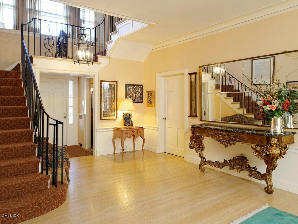105 Dingletown Road Greenwich, CT 06830 - Photo 9 of 65 Entry Foyer