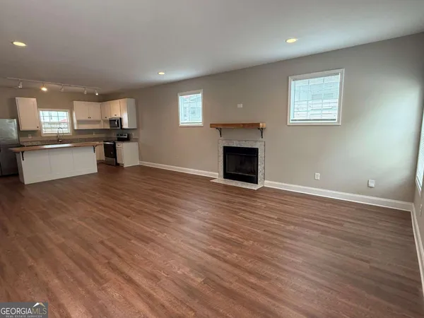 $1,725 | 13 Liberty Highland Drive, Gainesville, GA 30501