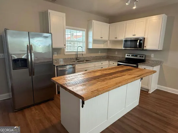 $1,725 | 13 Liberty Highland Drive, Gainesville, GA 30501