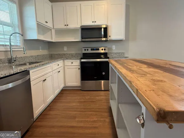 $1,725 | 13 Liberty Highland Drive, Gainesville, GA 30501