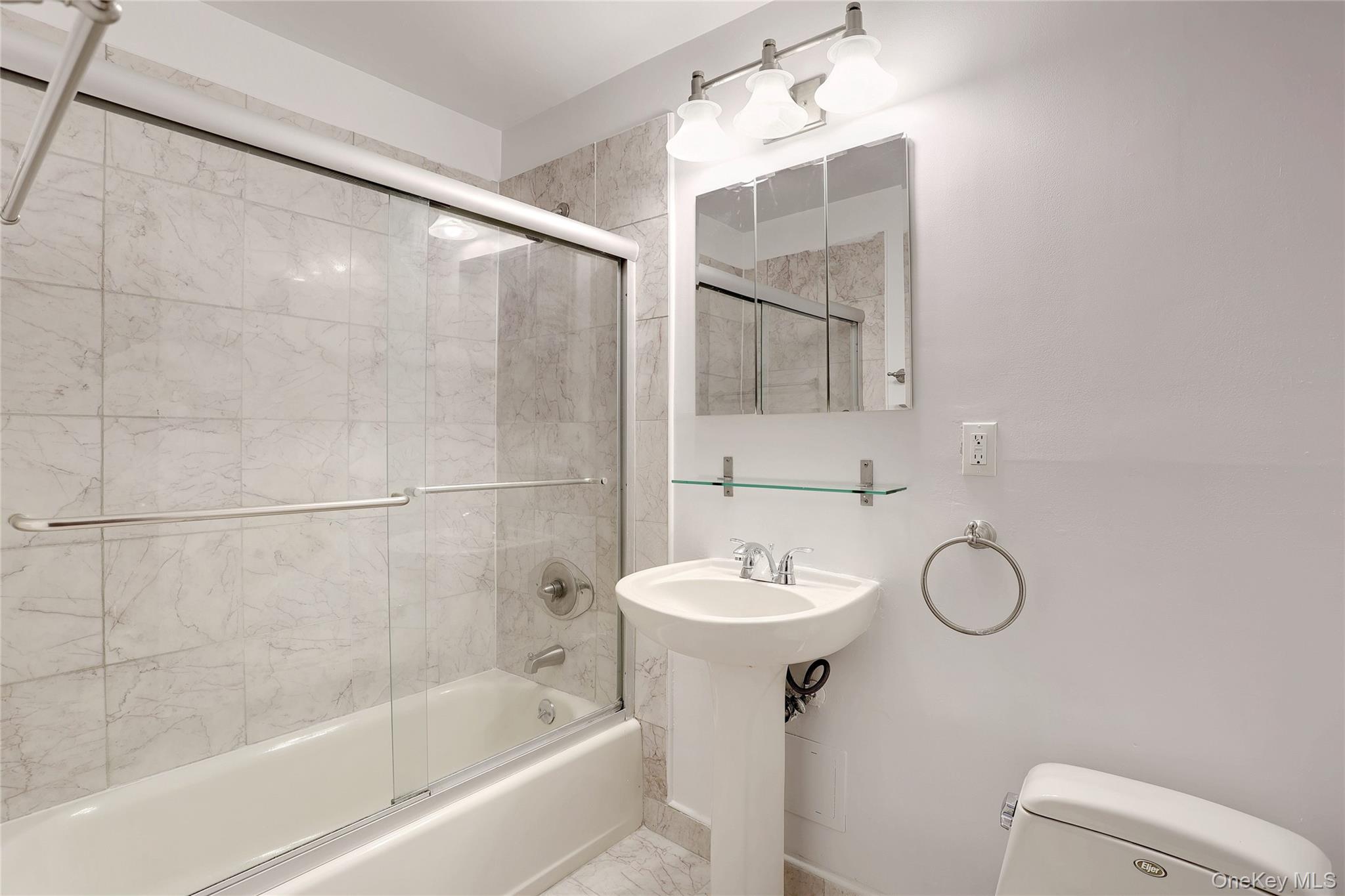 7 Secora Road, Unit H18 Monsey, NY 10952 - Photo 16 of 27