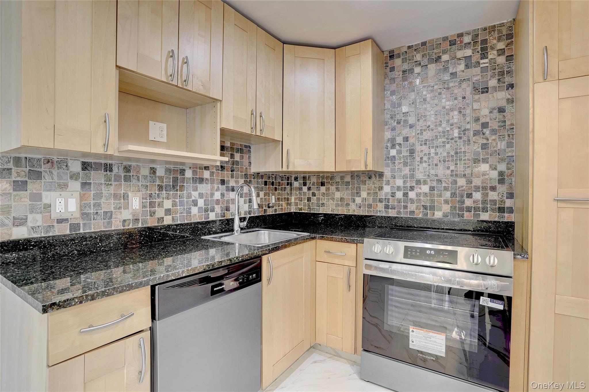 7 Secora Road, Unit H18 Monsey, NY 10952 - Photo 6 of 27