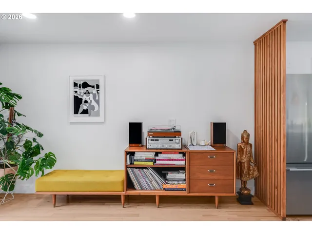 a view of a workspace with furniture