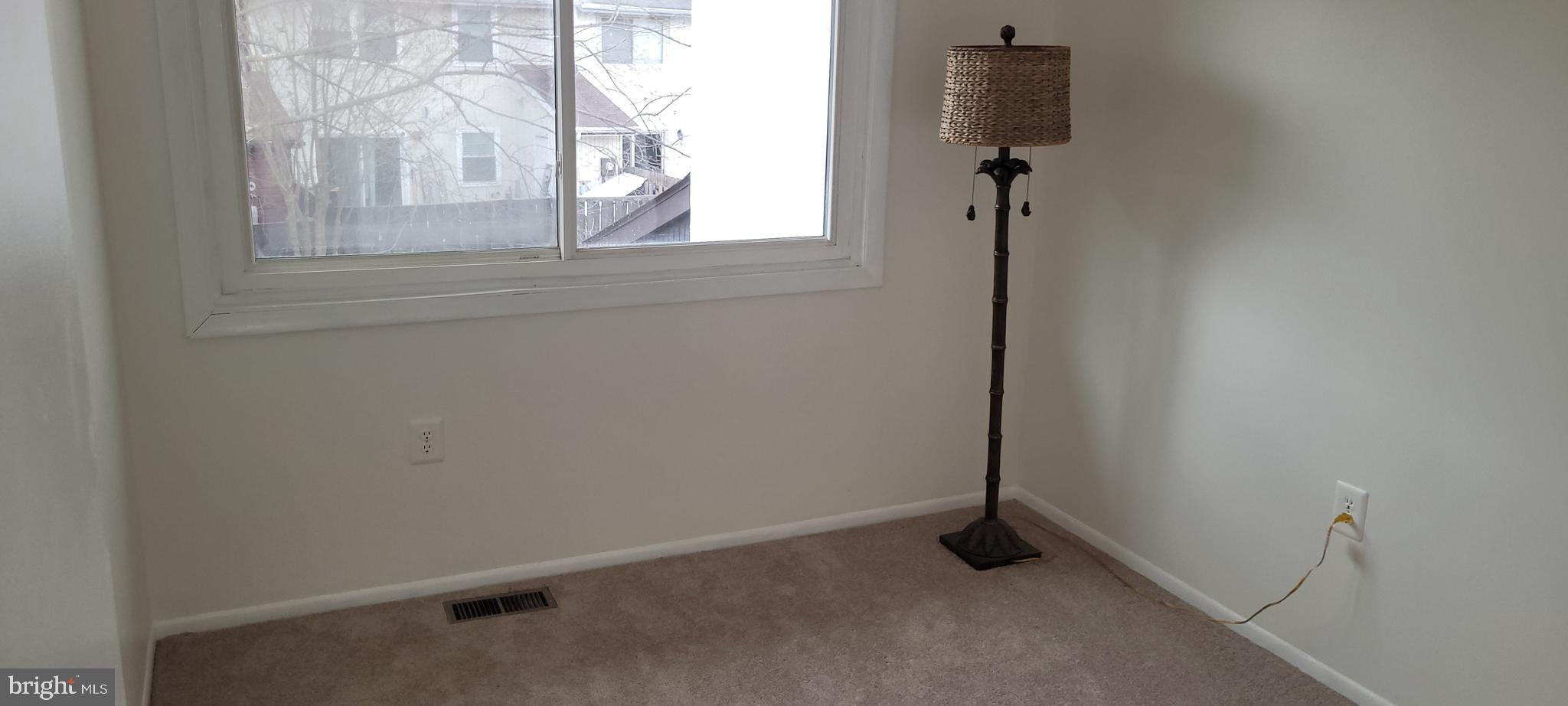 260 North Cottage Road Sterling, VA 20164 - Photo 17 of 21 Bedroom 3