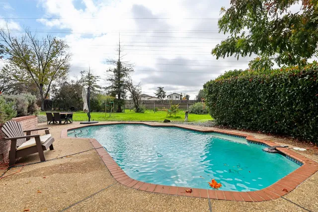 $725,000 | 231 Cimmaron Circle, Folsom, CA 95630