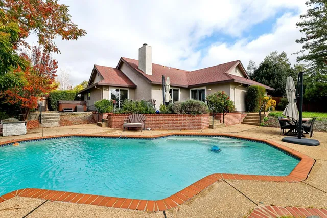 $725,000 | 231 Cimmaron Circle, Folsom, CA 95630