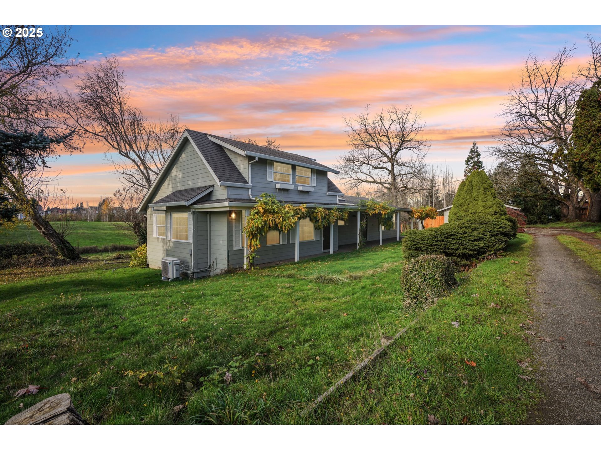 3718 Pioneer Street Ridgefield, WA 98642 - Photo 1 of 37 Gallery Image 1