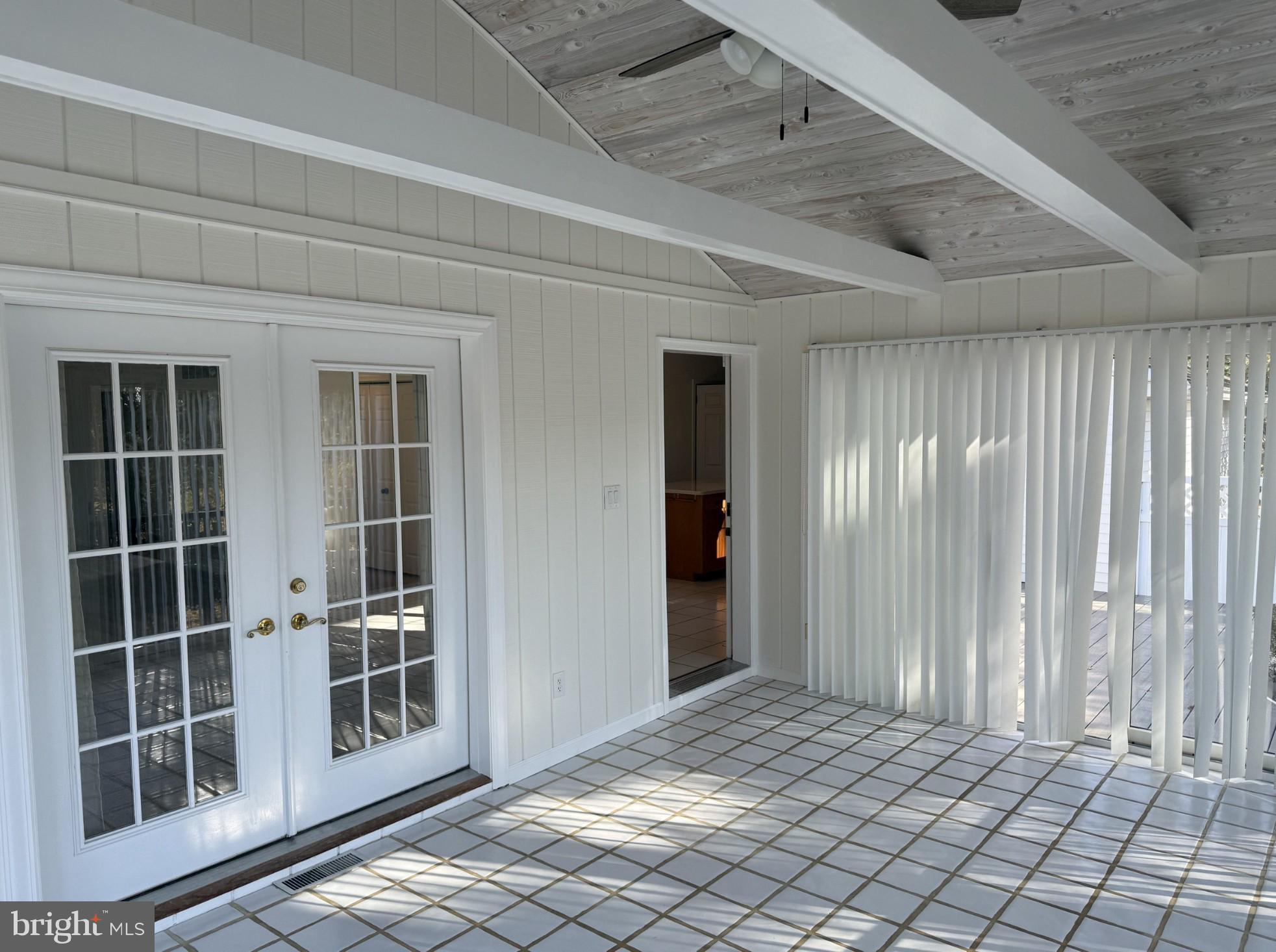 1190 Corner Ketch Road Newark, DE 19711 - Photo 16 of 26 Sun Room