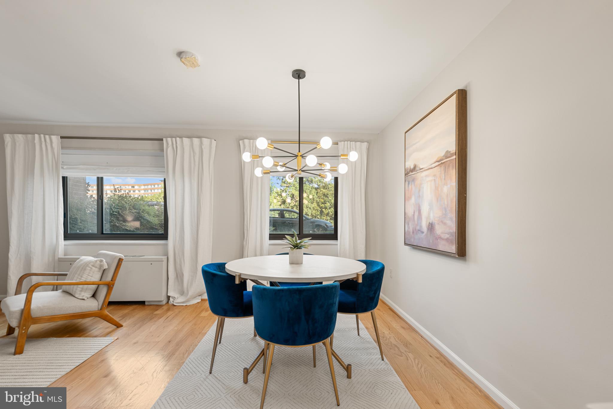 1300 South Arlington Ridge Road, Unit 314 Arlington, VA 22202 - Photo 9 of 31 Open Dining Area