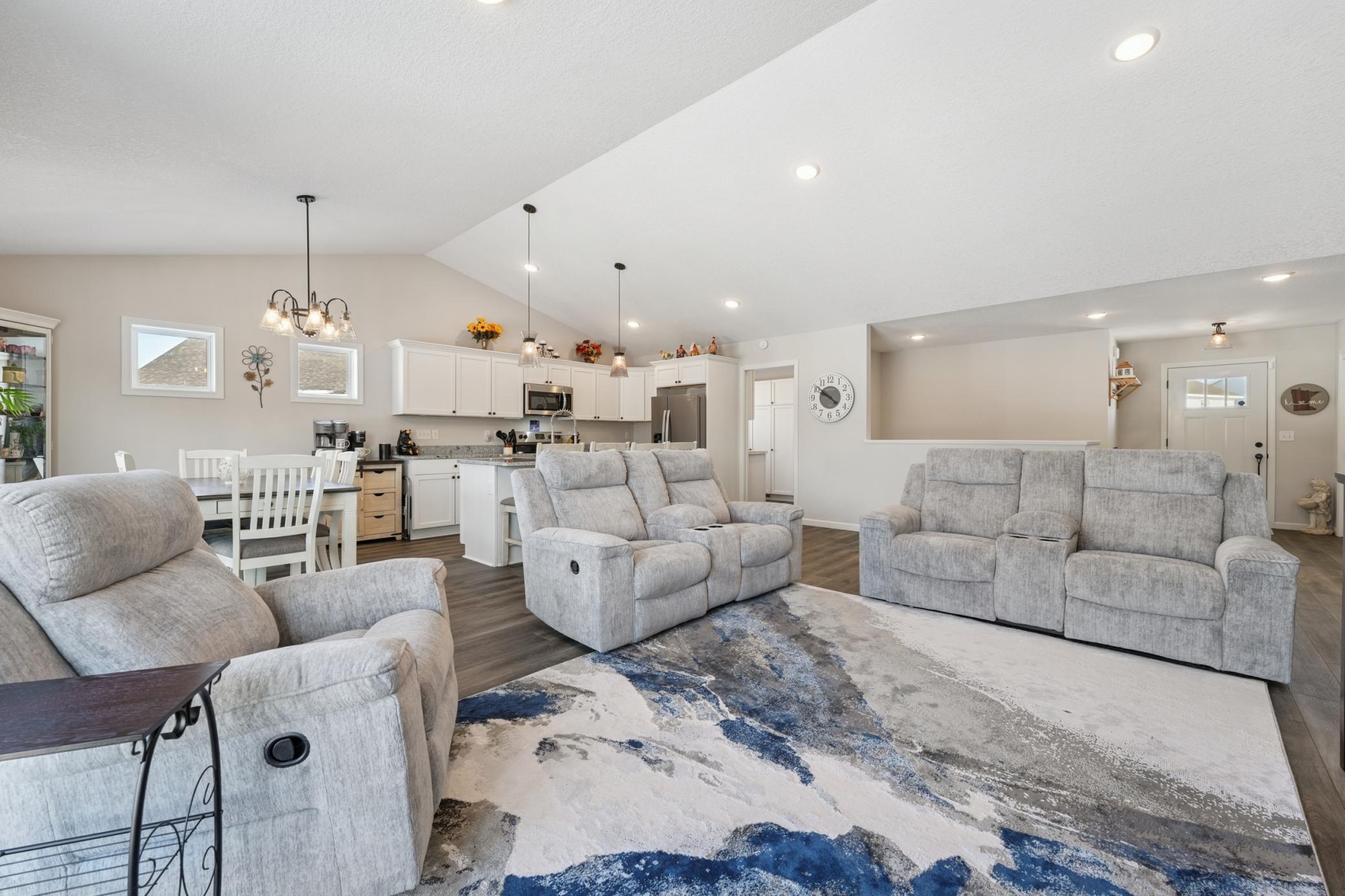 941 Whiskey Road Northwest Isanti, MN 55040 - Photo 4 of 29