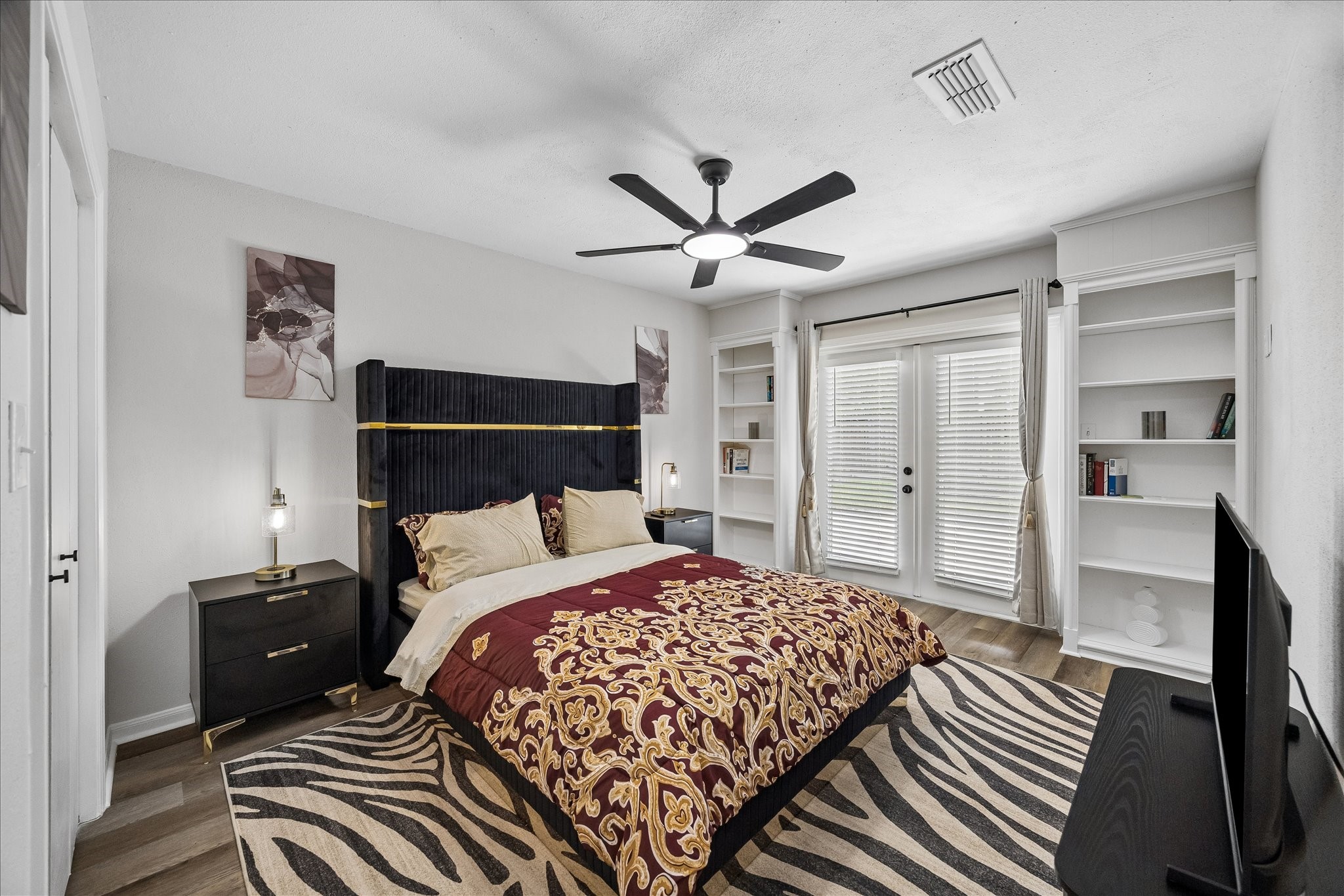 2930 Riata Lane Houston, TX 77080 - Photo 22 of 32