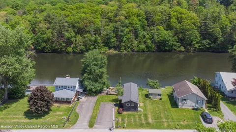 $459,000 | 185 Esopus Creek Road, Saugerties, NY 12477