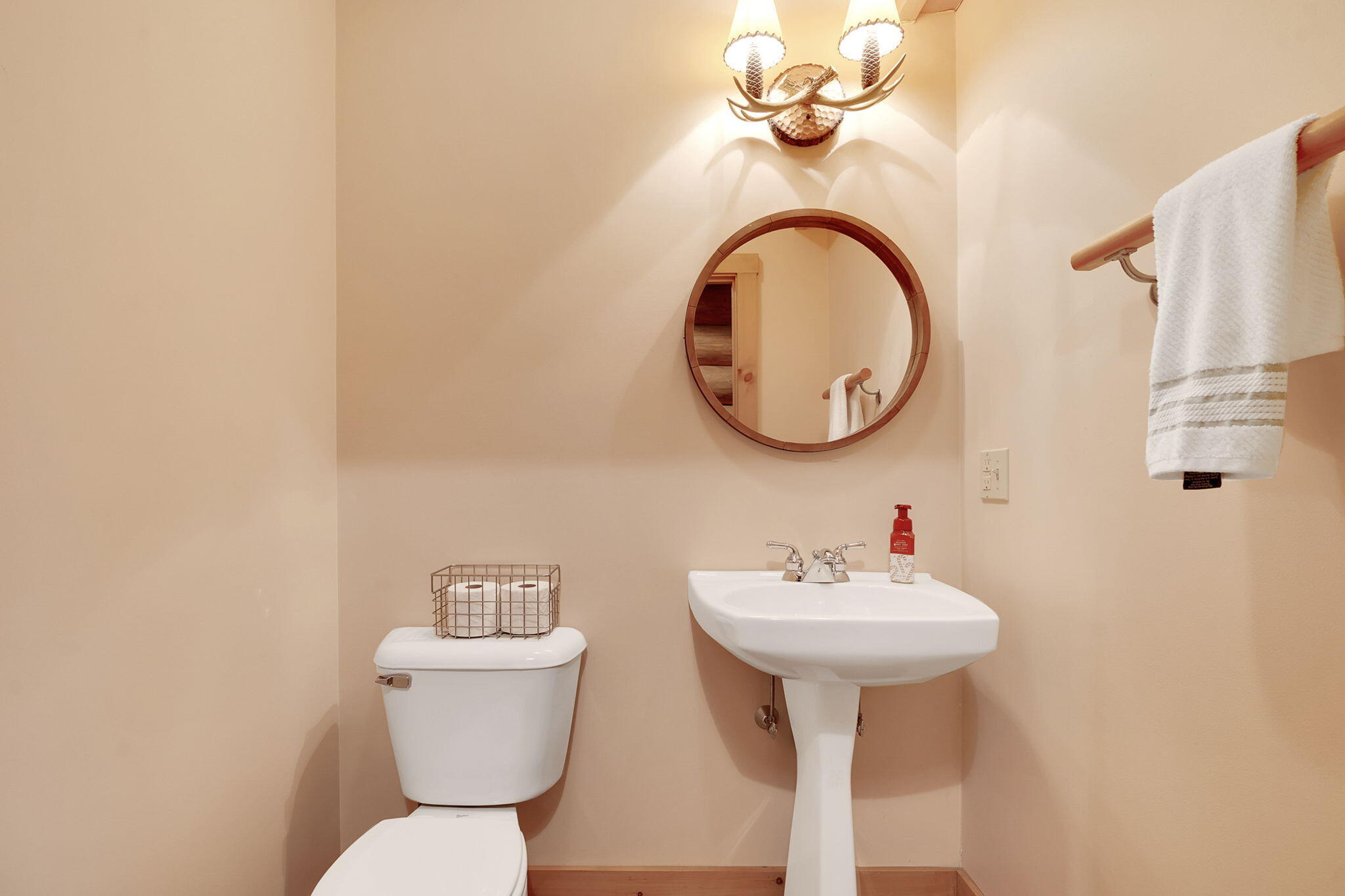 18 Franklin Road Newry, ME 04261 - Photo 17 of 43 18Franklin-3