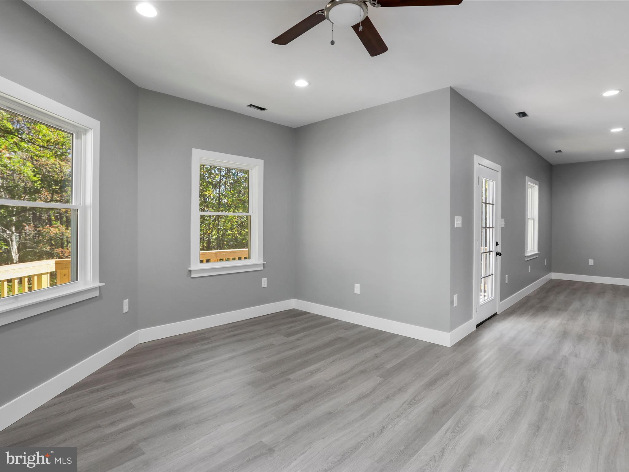 2678 Boliver Road Fort Valley, VA 22652 - Photo 18 of 32 Dining Area Off Kitchen