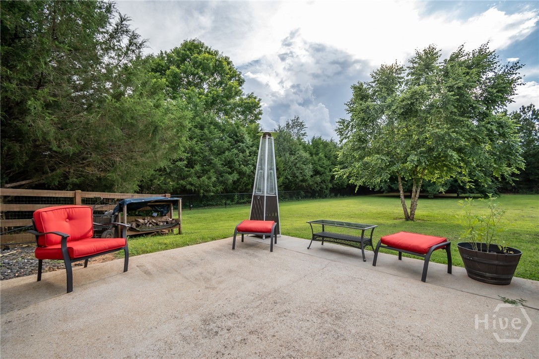 1090 Ruby Way Bogart, GA 30622 - Photo 2 of 35