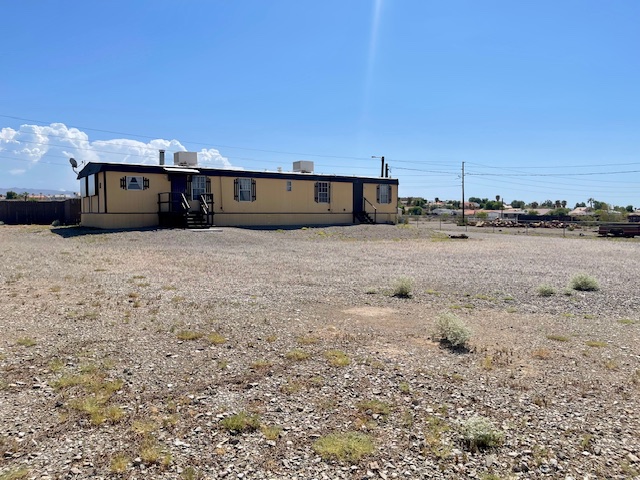 5075 Mountain View Road Fort Mohave, AZ 86426 - Photo 26 of 27 Rear view of property