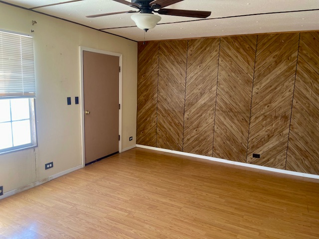 5075 Mountain View Road Fort Mohave, AZ 86426 - Photo 7 of 27 Living Room