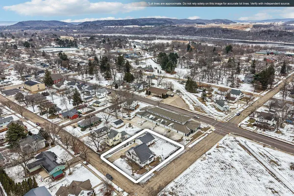 $499,000 | 513 Polk Street, Sauk City, WI 53583