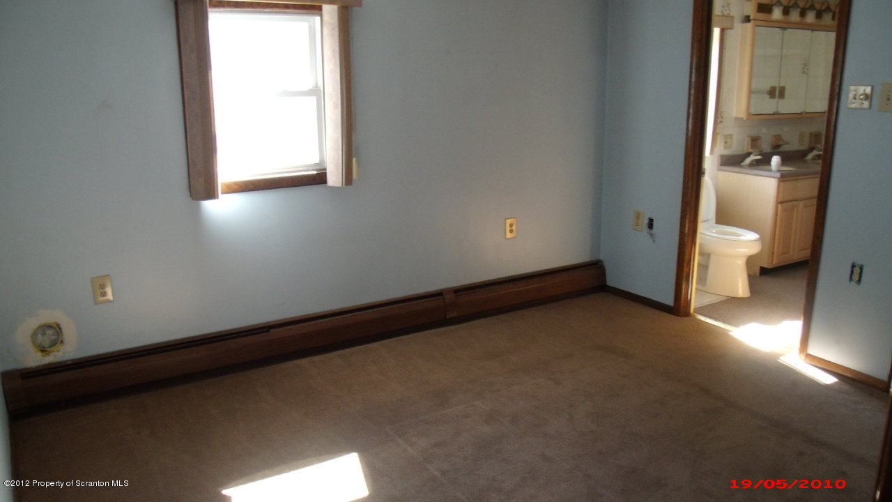 95 Franklin Road Factoryville, PA 18419 - Photo 12 of 16 RR4 DALTON 016