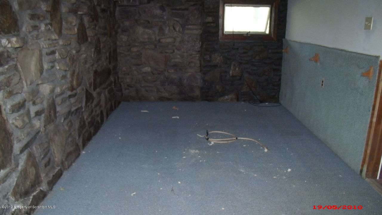 95 Franklin Road Factoryville, PA 18419 - Photo 5 of 16 RR4 DALTON 007