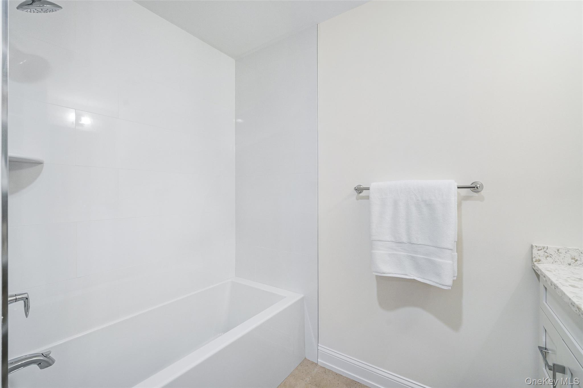 2040 Crompond Road, Unit 6 Yorktown Heights, NY 10598 - Photo 20 of 29