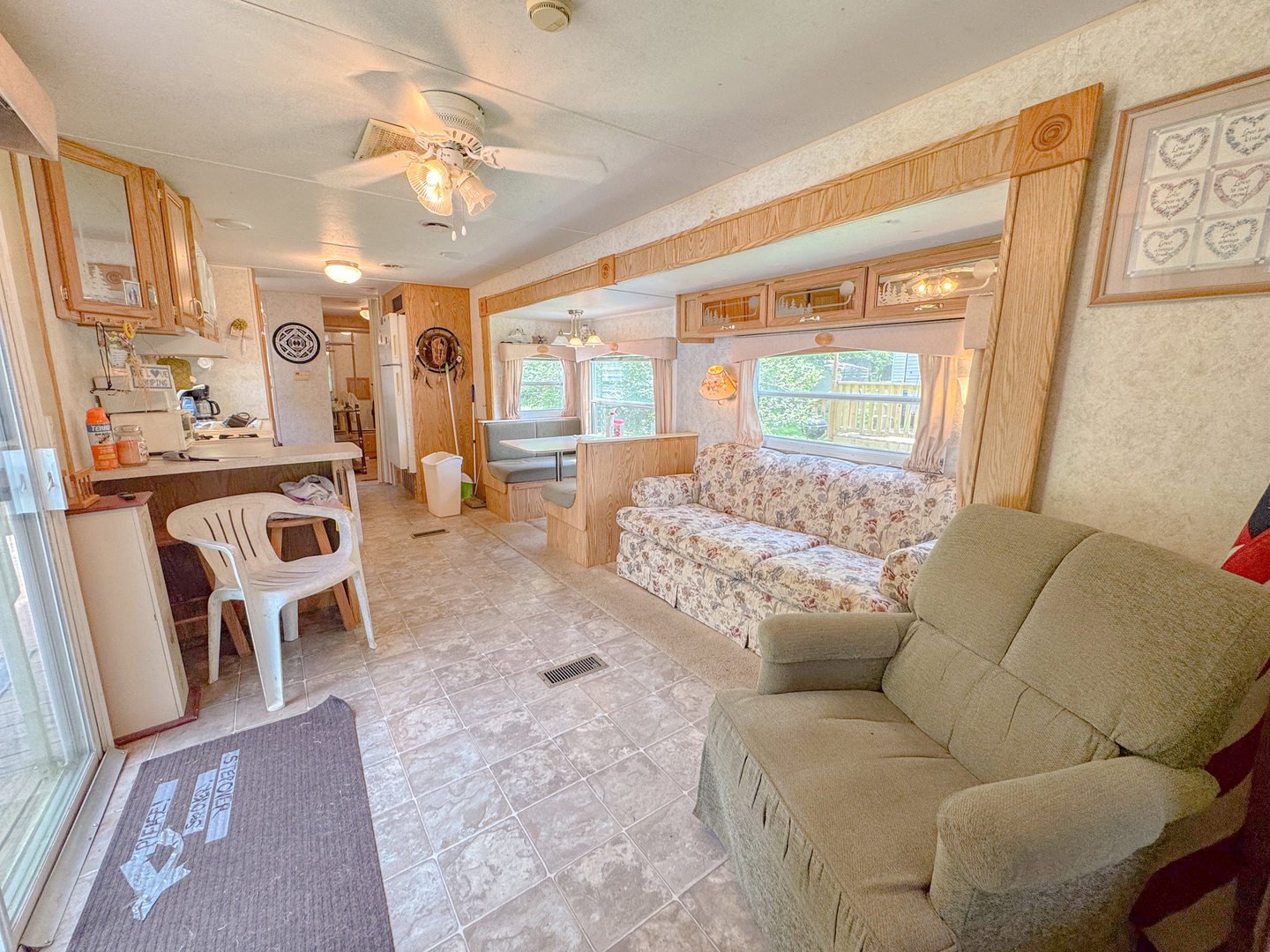 17-91 Woodhaven Sublette, IL 61367 - Photo 8 of 16